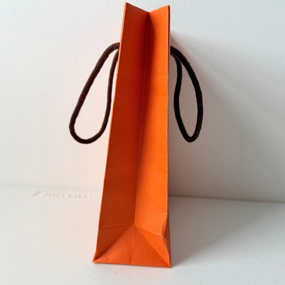 Hermes Small Paper Orange Shopping Bag 8.5” x 6” x 2.5” - Picture 3 of 7